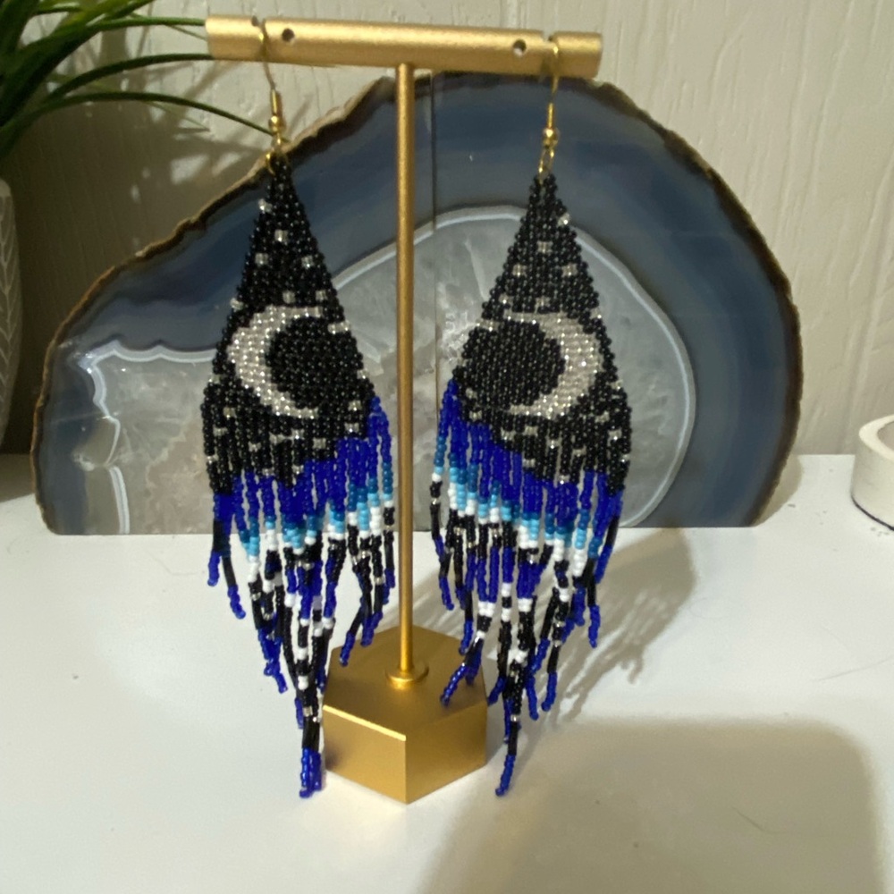 Elegant Beaded Crescent Earrings - Black and Blue